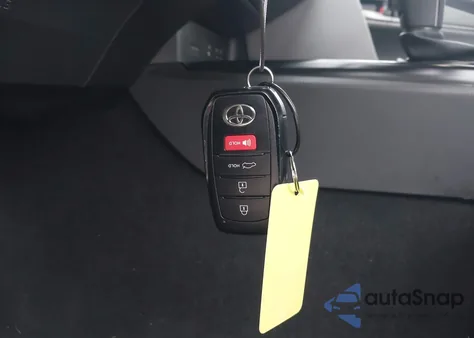 2025 Toyota Camry Se z USA, uszkodzony, nr VIN 4T1DAACK6SU120183